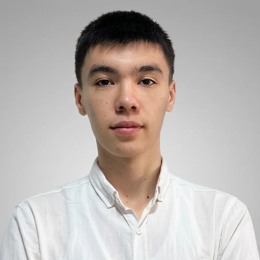 Komiljon Orifjonov portreti